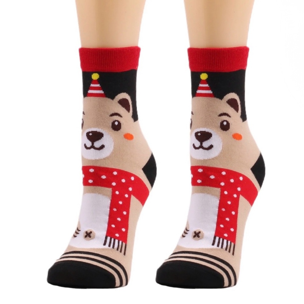 Adorable XUE Christmas Cotton Socks Featuring a Cute Bear Design for Cozy Wear